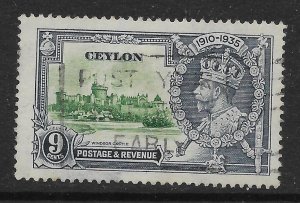 CEYLON SG380f 1935 JUBILEE 9c DIAGONAL LINE BY TURRET VAR USED (r)