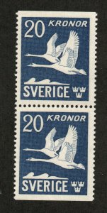 Sweden - Sc# C8 Vertical Pair  MNH    /      Lot 0323096