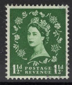 GB SG589 1958 1½d GREEN FINE USED 