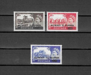 KUWAIT 1955/7 SG 107/9 MNH Cat £30