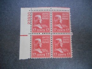 # 822 VFNH Plate block