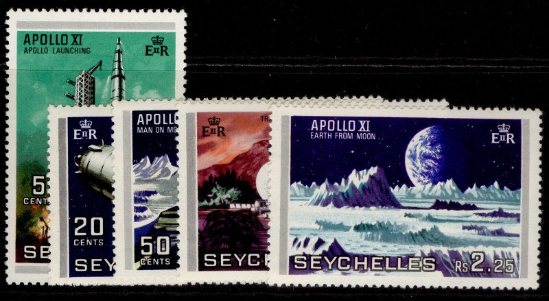 SEYCHELLES QEII SG257-261, complete set, NH MINT. 