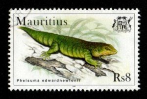 Mauritius #858 used