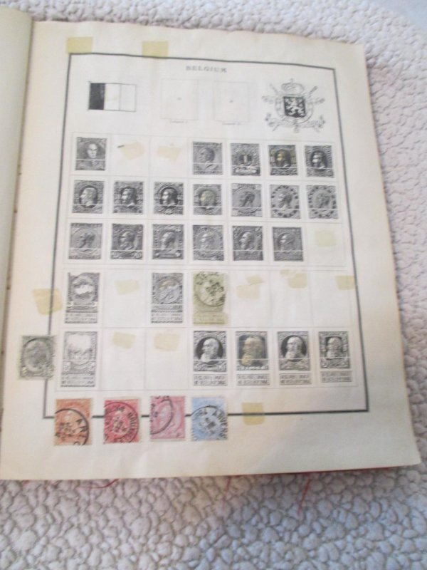 VEGAS - Battered 1928 Scott Album - OLD Stamps Incl China  >160 Photos! FE604