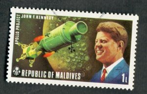 Maldive Islands #472 Kennedy used single