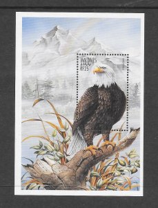 BIRDS - MALDIVES #2210 BALD EAGLE S/S MNH