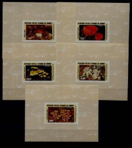 Comoro 623-27 MNH imperf.s/s Mushrooms