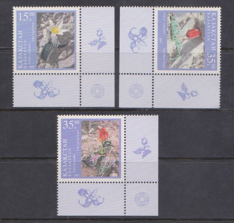 KAZAKHSTAN - 1997 WILD FLOWERS - 3V - MINT NH