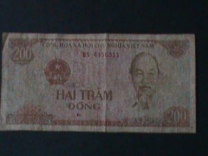 ​VIETNAM-1987-STATE BANK-$200 DONG- CIRCULATED-VF-37 YEARS OLD