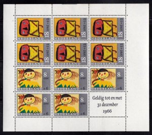 Netherlands       B404a         MNH      Souvenir Sheet      CV $16.00