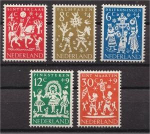 NETHERLANDS, VOR HET KIND SEMIPOSTALS, MNH SET	