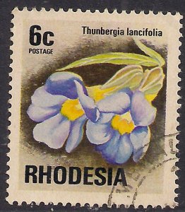 Rhodesia 1974 QE2 6ct Thundbergia Lancifolia used SG 494 ( E831 )