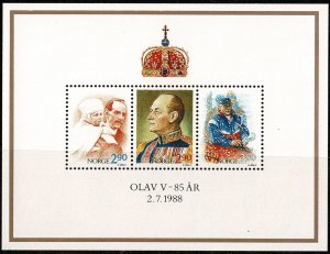 Norway #931 MNH souvenir sheet King