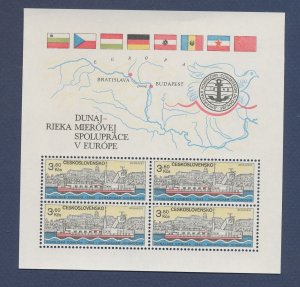 CZECHOSLOVAKIA - Scott 2425a - MNH S/S -  Ship, Ferry - 1982