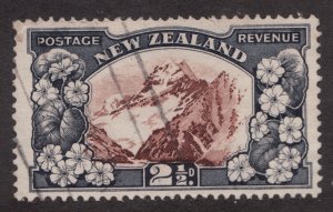 1936 New Zealand SC #207 KGVI Mountain & Flowers 2½d used postage stamp