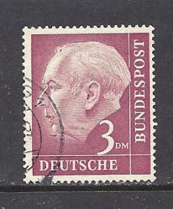 Germany Sc # 721 good/very good condition used 