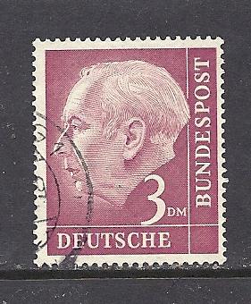 Germany Sc # 721 good/very good condition used 