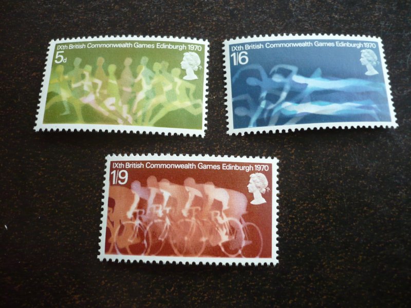 Stamps - Great Britain - Scott# 639-641 - Mint Never Hinged Set of 3 Stamps