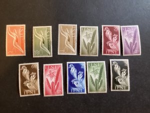 ICOLLECTZONE Ifni 61-71 VF Hinged Flowers