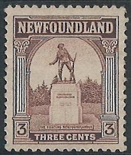 Scott: 133 Newfoundland - War Memorial, St. John's - Mint Hinged