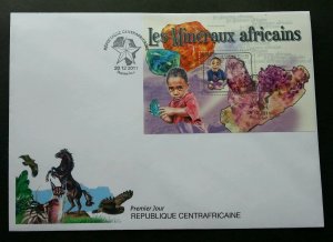 Central Africa Minerals 2011 Stone Gemstone Horse Bird Owl Insect Cat (FDC *rare