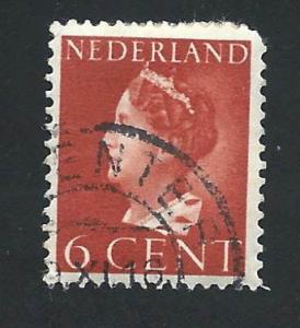 Netherlands SC# 216B - Queen Wilhelmina, henna brn used