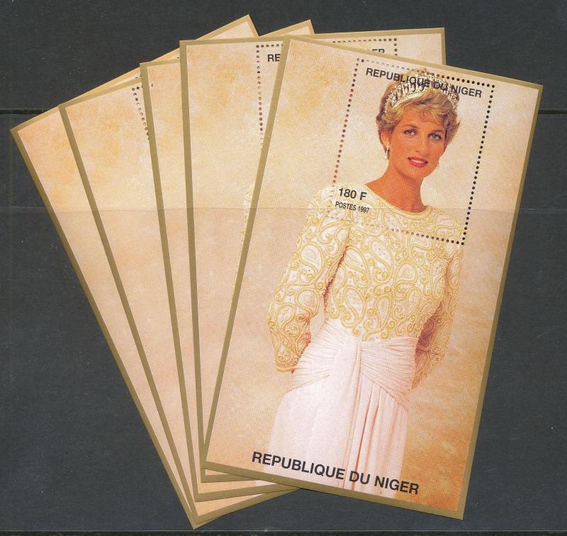 LADY Diana 1997 Royalty Niger Pope Music Minisheets MNH BULK LOT (75 ITEMS)5D465