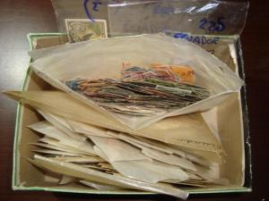 ECUADOR EQUATEUR Stamp collection lot accumulation stockbook +bags +7000 stamps