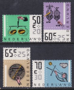 Netherlands B619-B922 MNH VF