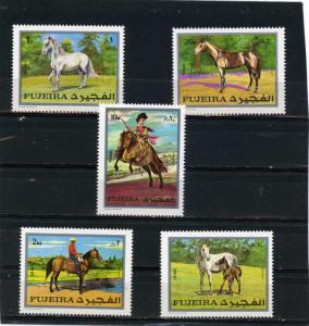 FUJEIRA 1970 HORSES SET OF 5 STAMPS MNH