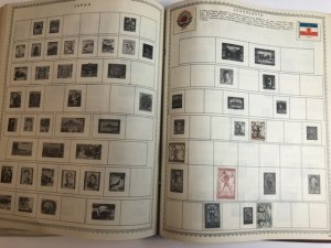 The New World Wide Postage Stamp Album Lots Of Old Stamps