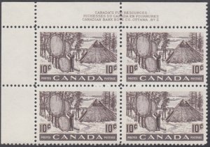 Canada - #301 Fur Resources Plate Block #2 - MNH