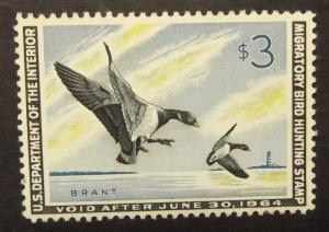 # RW30, $3 Pair of Brant Landing - MNH (4858) XF
