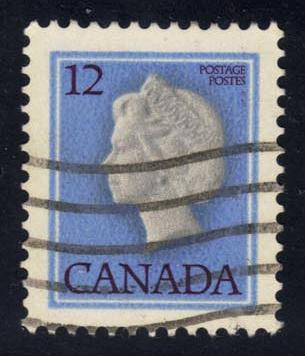 Canada #713 Queen Elizabeth II, used (0.25)