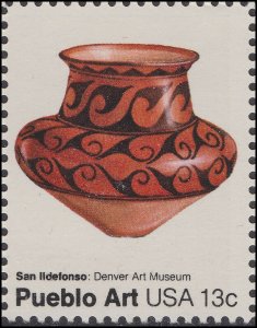 US 1707 Pueblo Pottery Art San Ildefonso Pot 13c single (1 stamp) MNH 1977