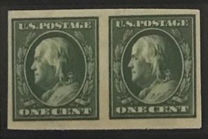 United States #383 MNH Imperf Pair CV$11.00