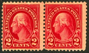 U.S. #554 MINT PAIR OG NH