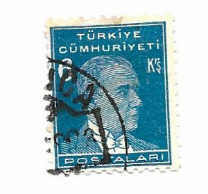 Turkey 1931 - Scott #746 *