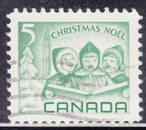 Canada 477 Children Carolling 5¢ 1967