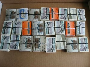 Canada used stock of 2,400 $2 stamps in bundles, nice group, check them out! 