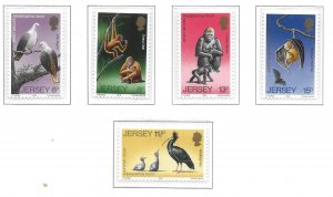Jersey 217-221 Birds set MNH