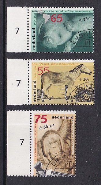 Netherlands   #B638-B640  cancelled  1988   man and the zoo