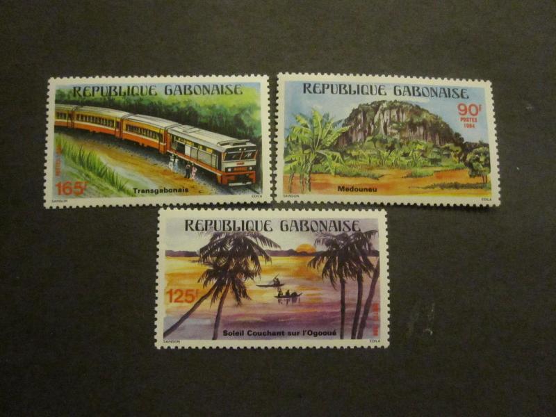 Gabon #568-70 Mint Hinged - WDWPhilatelic 