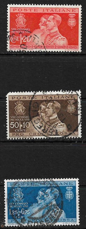 COLLECTION LOT #364 ITALY # 239-41 1930