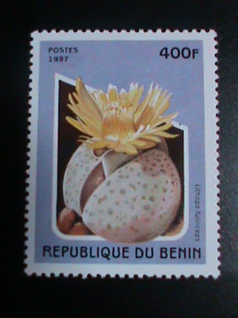​BENIN-1997-LOVELY COLORFUL BEAUTIFUL CACTUS FLOWER MNH  VF-LAST ONE