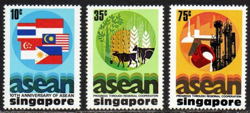 Singapore Sc #282-284 Mint Hinged