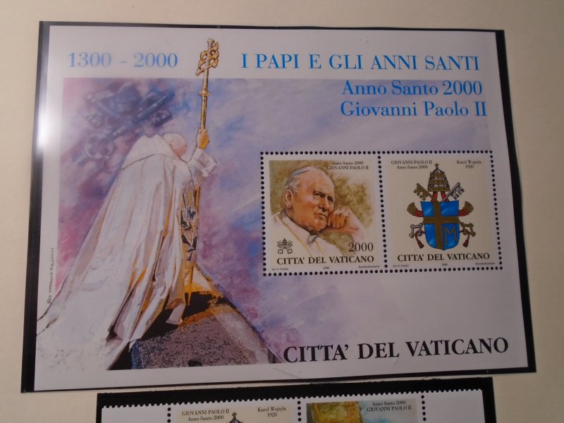 Vatican City   #  1150  MNH