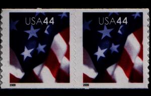 #4393 Flag S/A  Pair - MNH