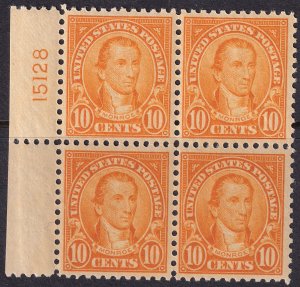 #562 Mint LH, VF, Block of 4 (CV $60) (CV $13.5 - ID30550)