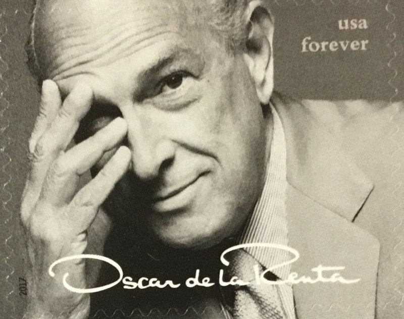 5173    Oscar de la Renta. Fashion     MNH Forever sheet of 11   FV $6.05   2017 